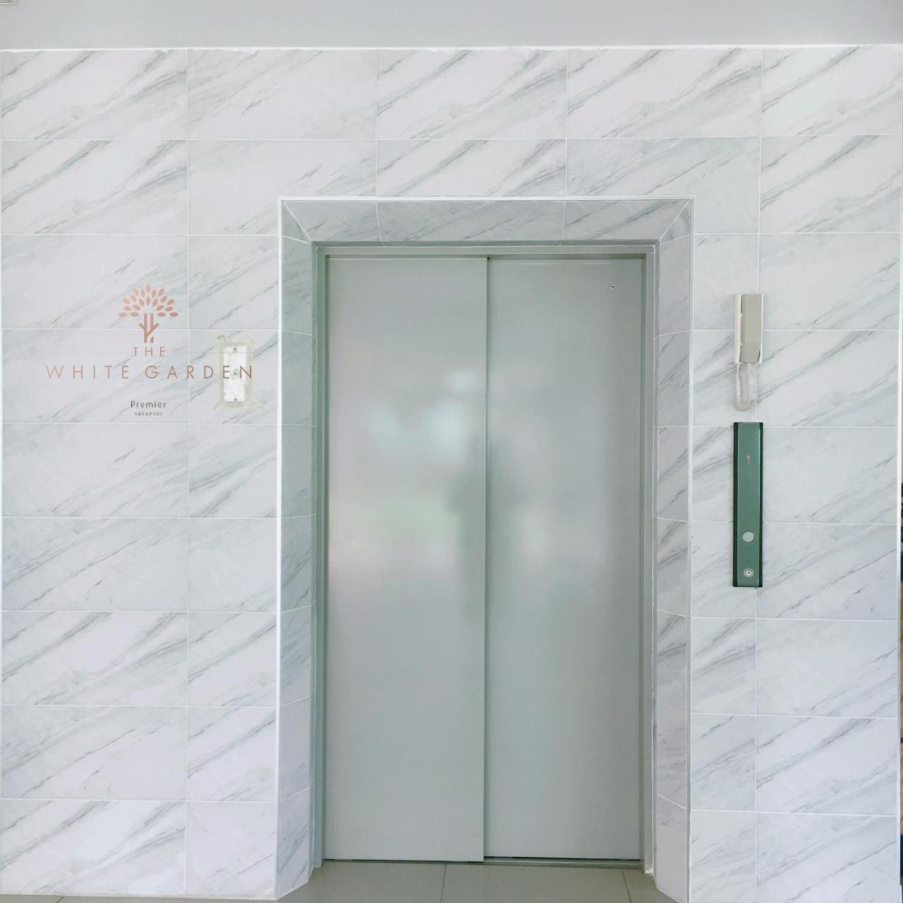 The White Garden Premier Saraburi Hotel Ban Dao Ruang  ภายนอก รูปภาพ