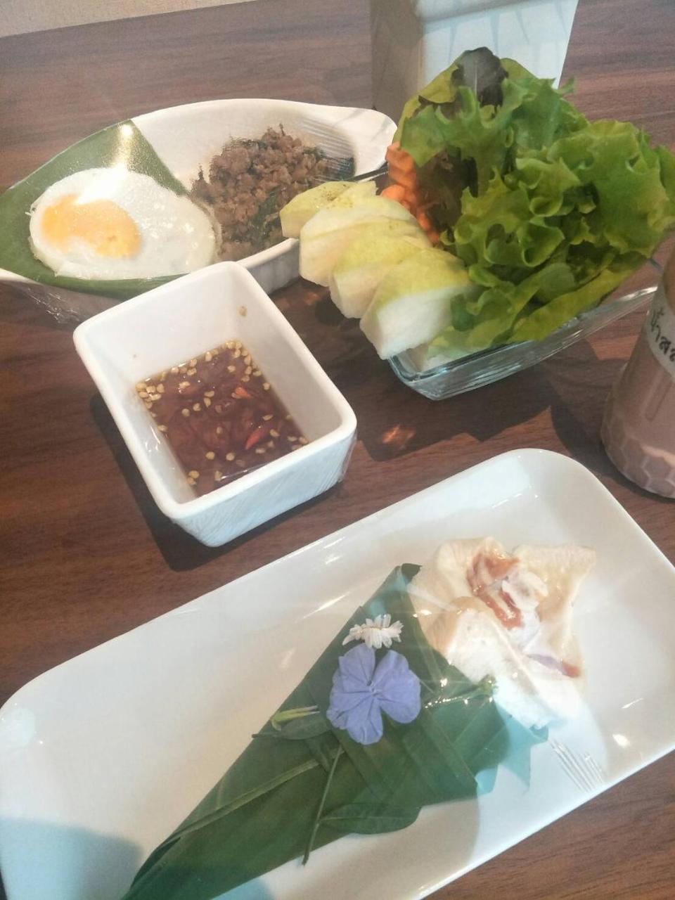 The White Garden Premier Saraburi Hotel Ban Dao Ruang  ภายนอก รูปภาพ