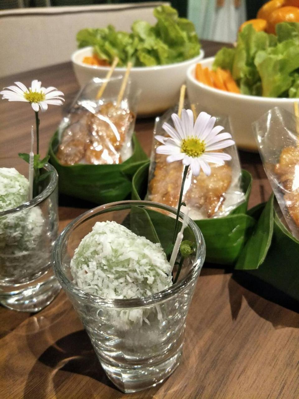 The White Garden Premier Saraburi Hotel Ban Dao Ruang  ภายนอก รูปภาพ