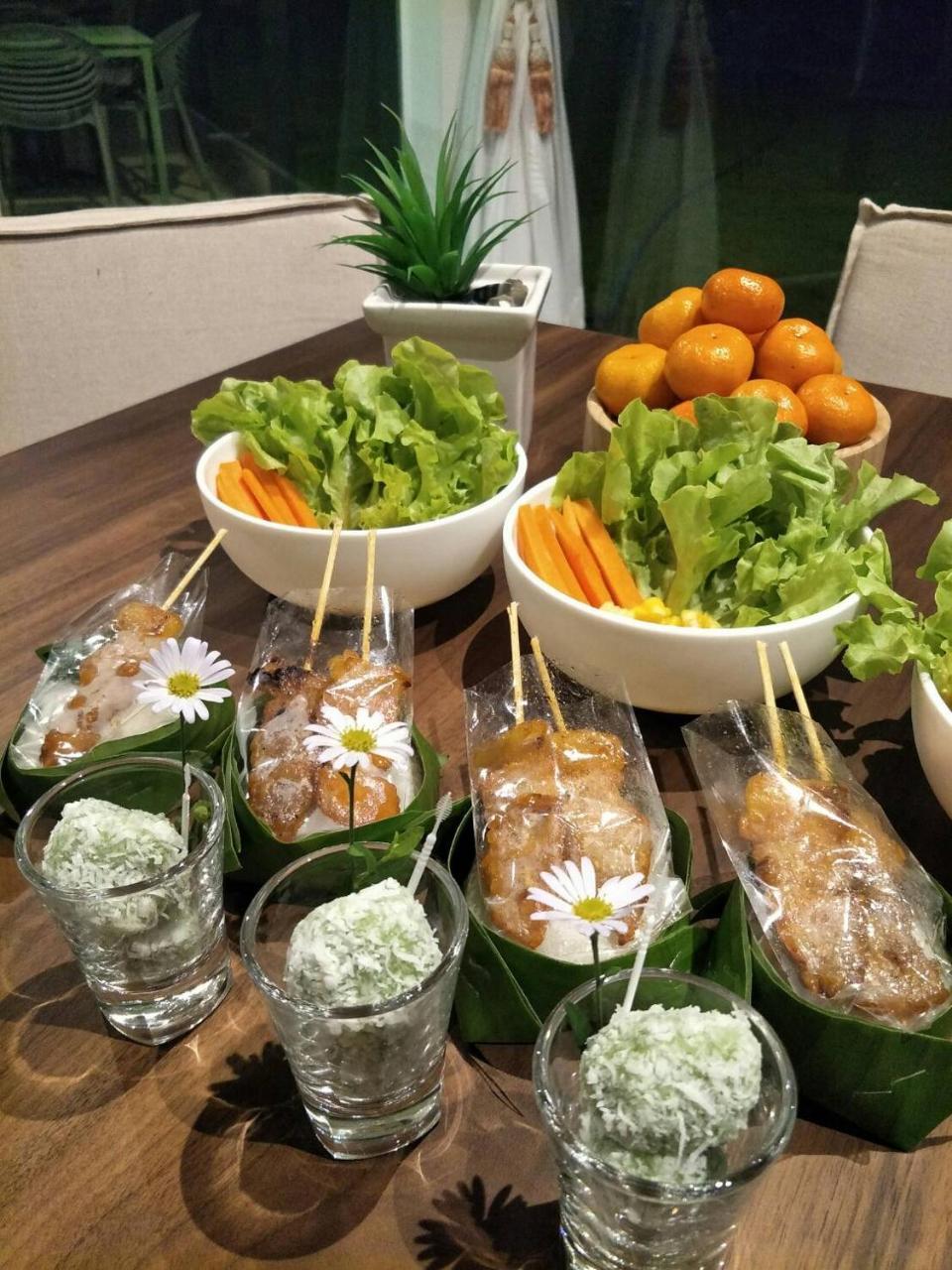 The White Garden Premier Saraburi Hotel Ban Dao Ruang  ภายนอก รูปภาพ