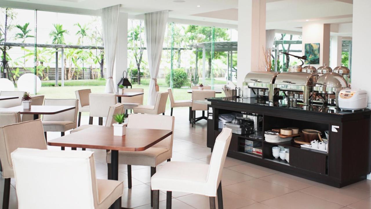 The White Garden Premier Saraburi Hotel Ban Dao Ruang  ภายนอก รูปภาพ